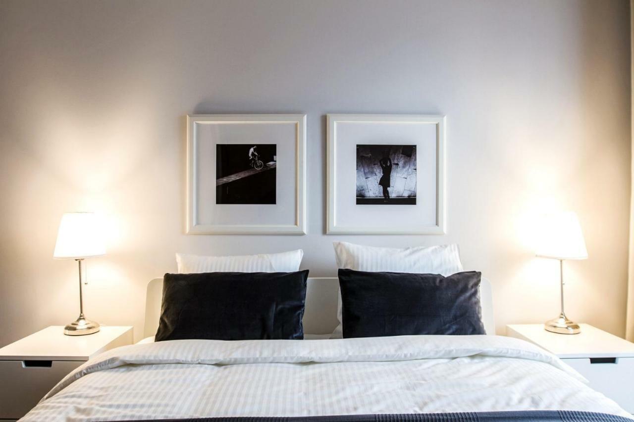 Modern 1Bd Apartment In Old Town By Hostlovers カウナス エクステリア 写真